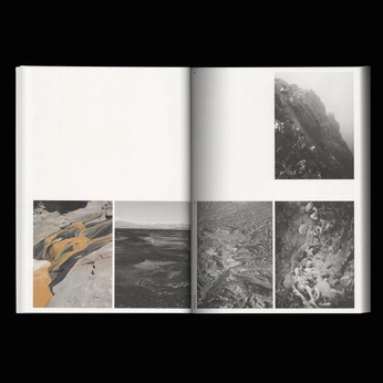 A cover of "EDITORIAL" cluster. The owner is notabeny. The cluster consists of 45 elements.