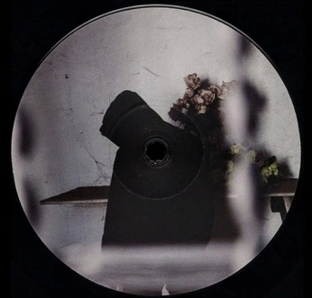 A cover of "wax" cluster. The owner is samesasha. The cluster consists of 80 elements.