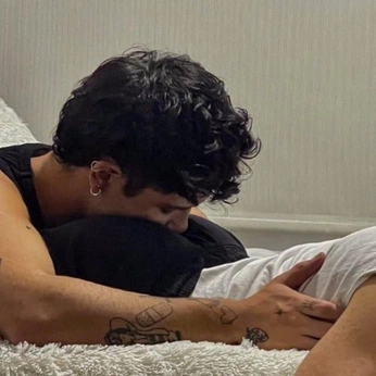 A cover of "Dream list" cluster. The owner is alejonovoa. The cluster consists of 1 element.