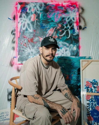 A cover of "cdmx casa moderna" cluster. The owner is marsaqib. The cluster consists of 61 elements.