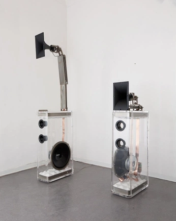 A cover of "Elec sizzel" cluster. The owner is montagekid. The cluster consists of 1 element.