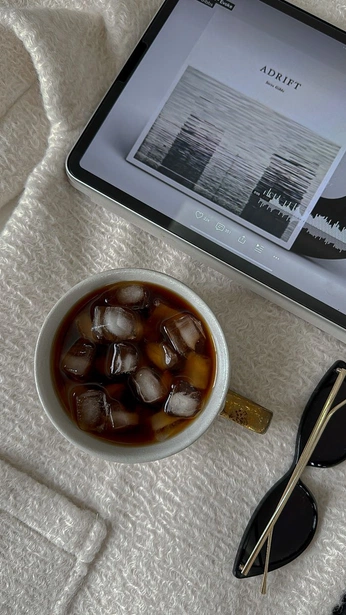 A cover of "me core" cluster. The owner is shanny12. The cluster consists of 14 elements.