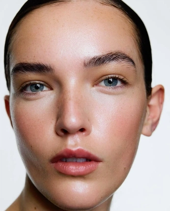 A cover of "Skin / Hair / Beauty" cluster. The owner is victoriabain. The cluster consists of 5 elements.