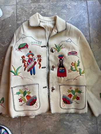 A cover of "ornamentation" cluster. The owner is matchaforsu. The cluster consists of 3 elements.