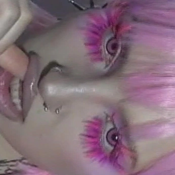 A cover of "painted face" cluster. The owner is alyxxsmith. The cluster description is "editorial, drag and subversive makeup looks". The cluster consists of 102 elements.