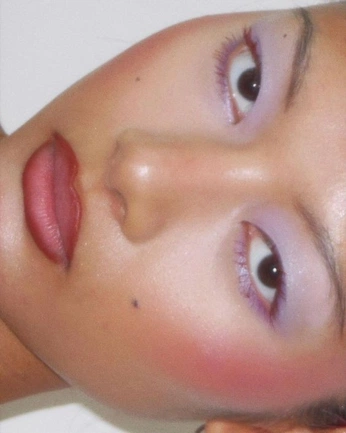 A cover of "makeup" cluster. The owner is jo0ey. The cluster consists of 12 elements.