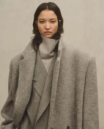 A cover of "Womens" cluster. The owner is neztrodamus. The cluster consists of 59 elements.