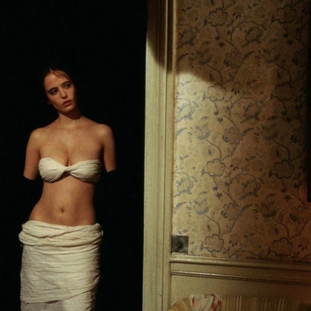 A cover of "2025 embodiement" cluster. The owner is callmesalo. The cluster consists of 31 elements.