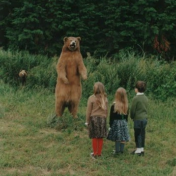 A cover of "dream." cluster. The owner is visualvrchive. The cluster description is "Love. Fear. Wonder. These are the things our dreams are made of.". The cluster consists of 48 elements.