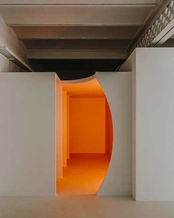 A cover of "MC" cluster. The owner is bruciemane. The cluster consists of 13 elements.