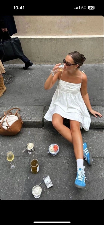 A cover of "European Vacay" cluster. The owner is amandafernandes. The cluster consists of 15 elements.