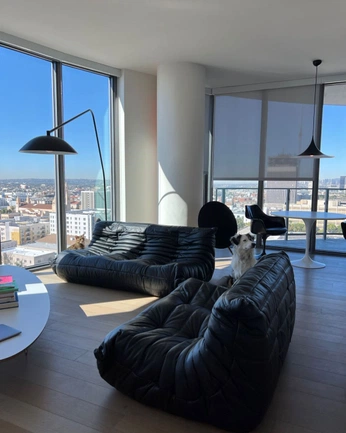 A cover of "Interior" cluster. The owner is kacperfyi. The cluster consists of 1 element.