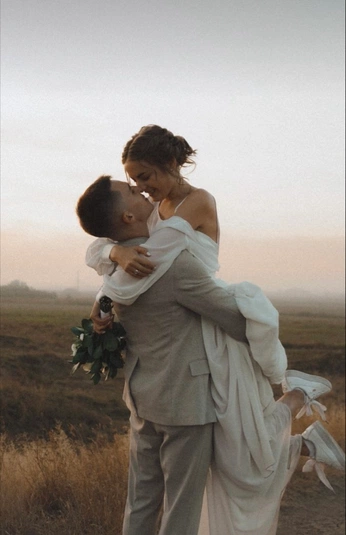 A cover of "9/24" cluster. The owner is vslview. The cluster consists of 25 elements.