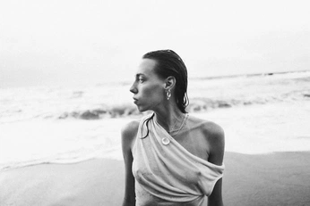 A cover of "Sea" cluster. The owner is nils.standop. The cluster consists of 2 elements.