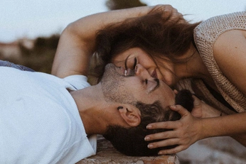 A cover of "Love" cluster. The owner is yanakachurina. The cluster consists of 4 elements.