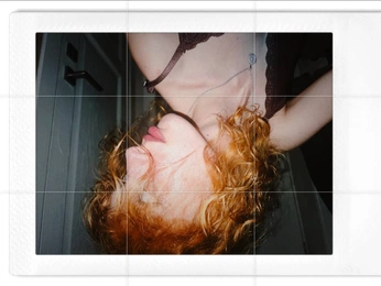 A cover of "just life" cluster. The owner is darakara. The cluster consists of 4 elements.