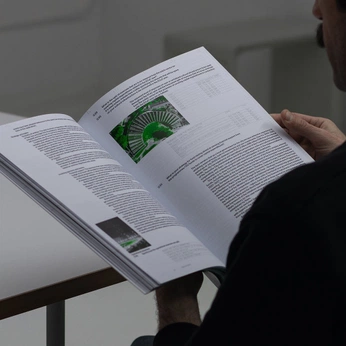 A cover of "Ref Pics For projects" cluster. The owner is u.rooyo. The cluster consists of 7 elements.