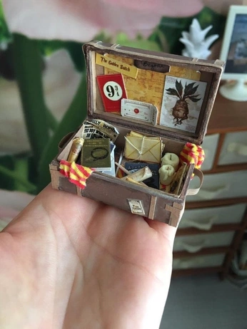 A cover of "miniatures" cluster. The owner is freezefrog. The cluster consists of 9 elements.