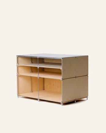 A cover of "Kommode.4.ses" cluster. The owner is pinnter. The cluster consists of 44 elements.