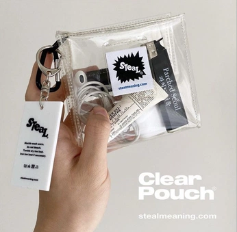 A cover of "THE OTHER SPOT" cluster. The owner is pwarmus. The cluster consists of 3 elements.