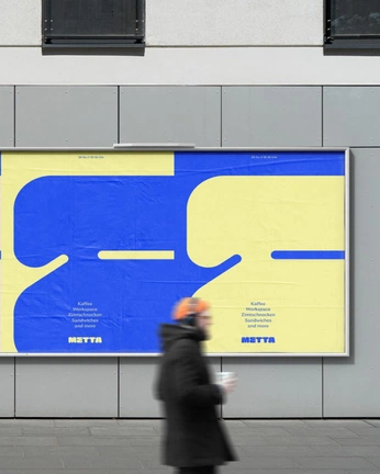 A cover of "ポスター" cluster. The owner is ccodi. The cluster consists of 14 elements.