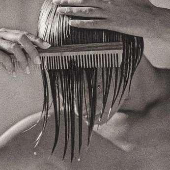 A cover of "…." cluster. The owner is elixiiiri. The cluster consists of 39 elements.