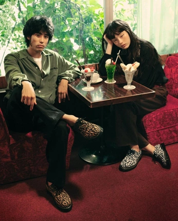 A cover of "culture shooting" cluster. The owner is hktnu. The cluster consists of 9 elements.