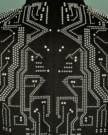 A cover of "Nano Noir" cluster. The owner is danieleckler. The cluster consists of 118 elements.