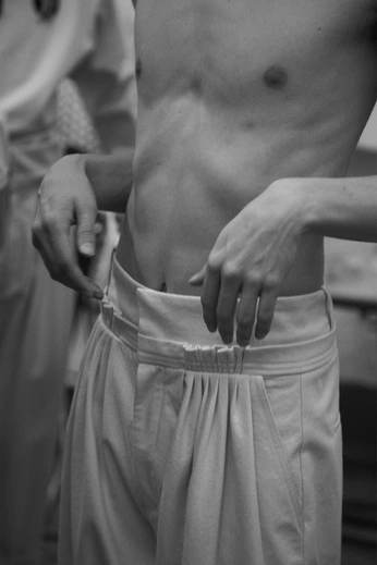 A cover of "details" cluster. The owner is kirasarchives. The cluster consists of 1 element.