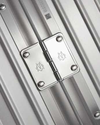 A cover of "metal" cluster. The owner is jan. The cluster consists of 28 elements.