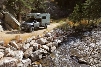 A cover of "Adventure" cluster. The owner is wimoway. The cluster consists of 1 element.