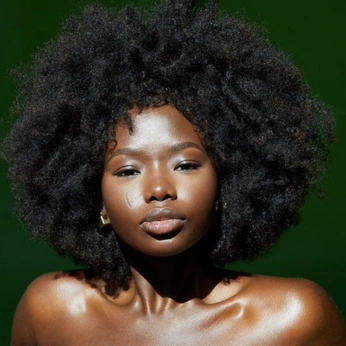 A cover of "Jolie Jolie" cluster. The owner is sun.kisse5. The cluster consists of 26 elements.