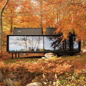 A cover of "Haus" cluster. The owner is haidamaka. The cluster consists of 2 elements.