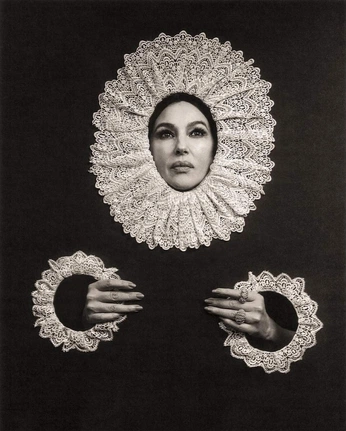 A cover of "hmm" cluster. The owner is lailapaige. The cluster consists of 15 elements.