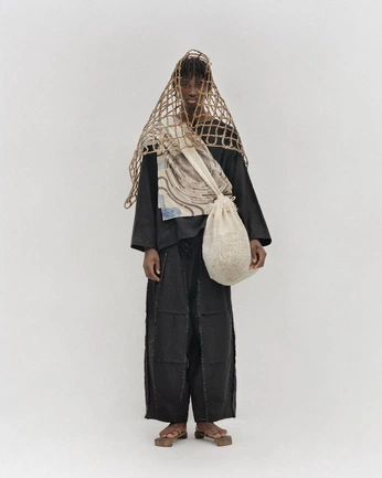 A cover of "Art deco fashion-inspo" cluster. The owner is kontrakami. The cluster consists of 1 element.