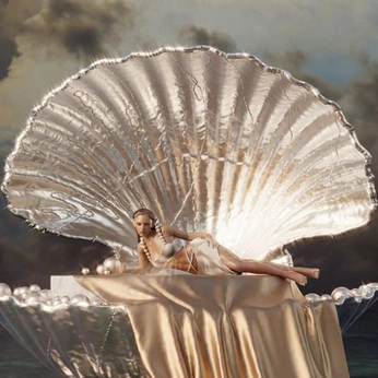 A cover of "playful being" cluster. The owner is playful.being. The cluster consists of 42 elements.