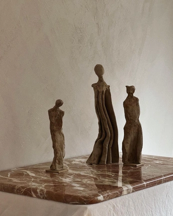 A cover of "art" cluster. The owner is lusster. The cluster consists of 13 elements.