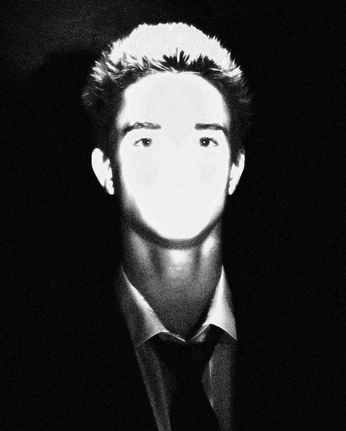 A cover of "Pics" cluster. The owner is musikalisten. The cluster consists of 4 elements.