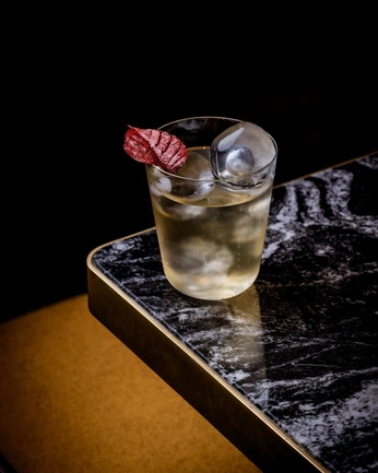 A cover of "high-end restaurants" cluster. The owner is shimaru. The cluster consists of 3 elements.