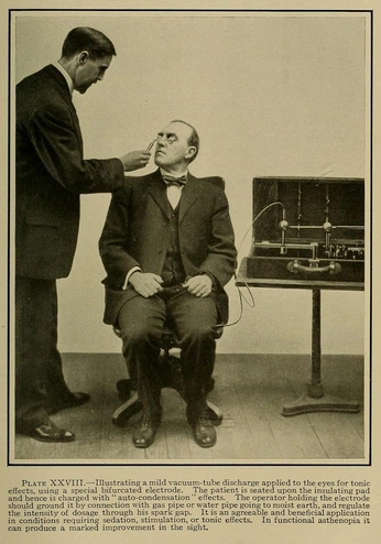 A cover of "Oldies" cluster. The owner is alexispineau. The cluster consists of 1 element.