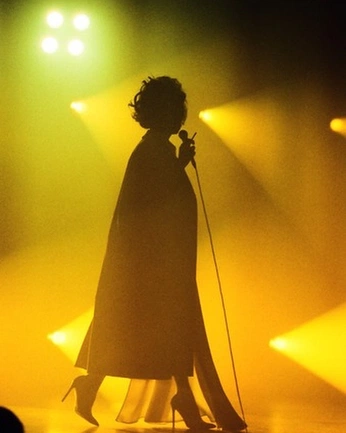 A cover of "B" cluster. The owner is icdesign. The cluster consists of 190 elements.