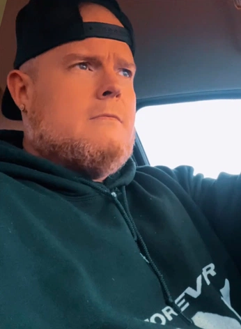 A cover of "Cluster Buster" cluster. The owner is trugraffix. The cluster consists of 5 elements.