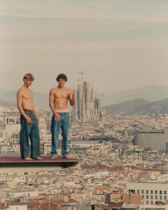 A cover of "inspo" cluster. The owner is monayalv. The cluster consists of 30 elements.