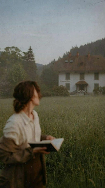 A cover of "Peace" cluster. The owner is bertabeauty. The cluster consists of 14 elements.