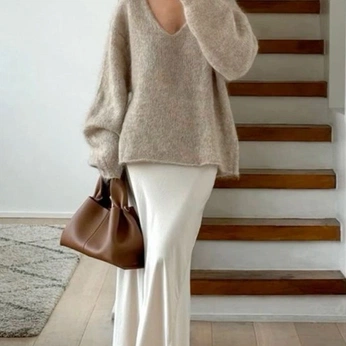 A cover of "fashion // outfits" cluster. The owner is elleso. The cluster consists of 32 elements.