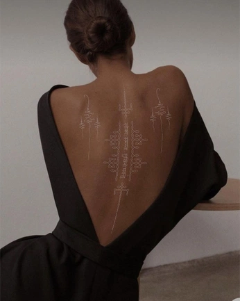 A cover of "tat  me" cluster. The owner is jazz227. The cluster consists of 6 elements.