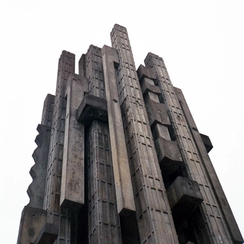 A cover of "Architecture" cluster. The owner is shamp0o. The cluster consists of 13 elements.