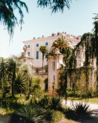 A cover of "Photos" cluster. The owner is flo78. The cluster consists of 13 elements.