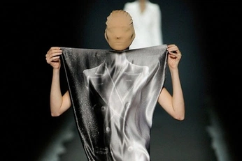 A cover of "MARTIN" cluster. The owner is ali.ane. The cluster consists of 8 elements.