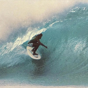 A cover of "Peak Hydration" cluster. The owner is sumfiji. The cluster consists of 122 elements.